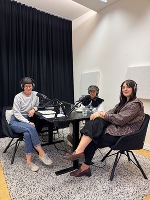 Victoria Pollauf und Julia „Julez" Wolf im Gespräch mit Lydia Bißmann © das POD Victoria Pollauf und Julia „Julez" Wolf im Gespräch mit Lydia Bißmann