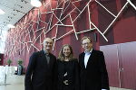 v.l.: Hans Kupelwieser (Künstler), Elisabeth Fiedler (Institut für Kunst im öffentlichen Raum), Christian Buchmann (Kulturlandesrat). © Niki Lackner v.l.: Hans Kupelwieser (Künstler), Elisabeth Fiedler (Institut für Kunst im öffentlichen Raum), Christian Buchmann (Kulturlandesrat).