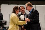 Preisträgerin Kategorie "Sonderpreis - Große Kulturanbieter" | Veronica Kaup-Hasler (steirischer herbst festival gmbh) u. LR Christian Buchmann © Heimo Binder Preisträgerin Kategorie "Sonderpreis - Große Kulturanbieter" | Veronica Kaup-Hasler (steirischer herbst festival gmbh) u. LR Christian Buchmann © Heimo Binder