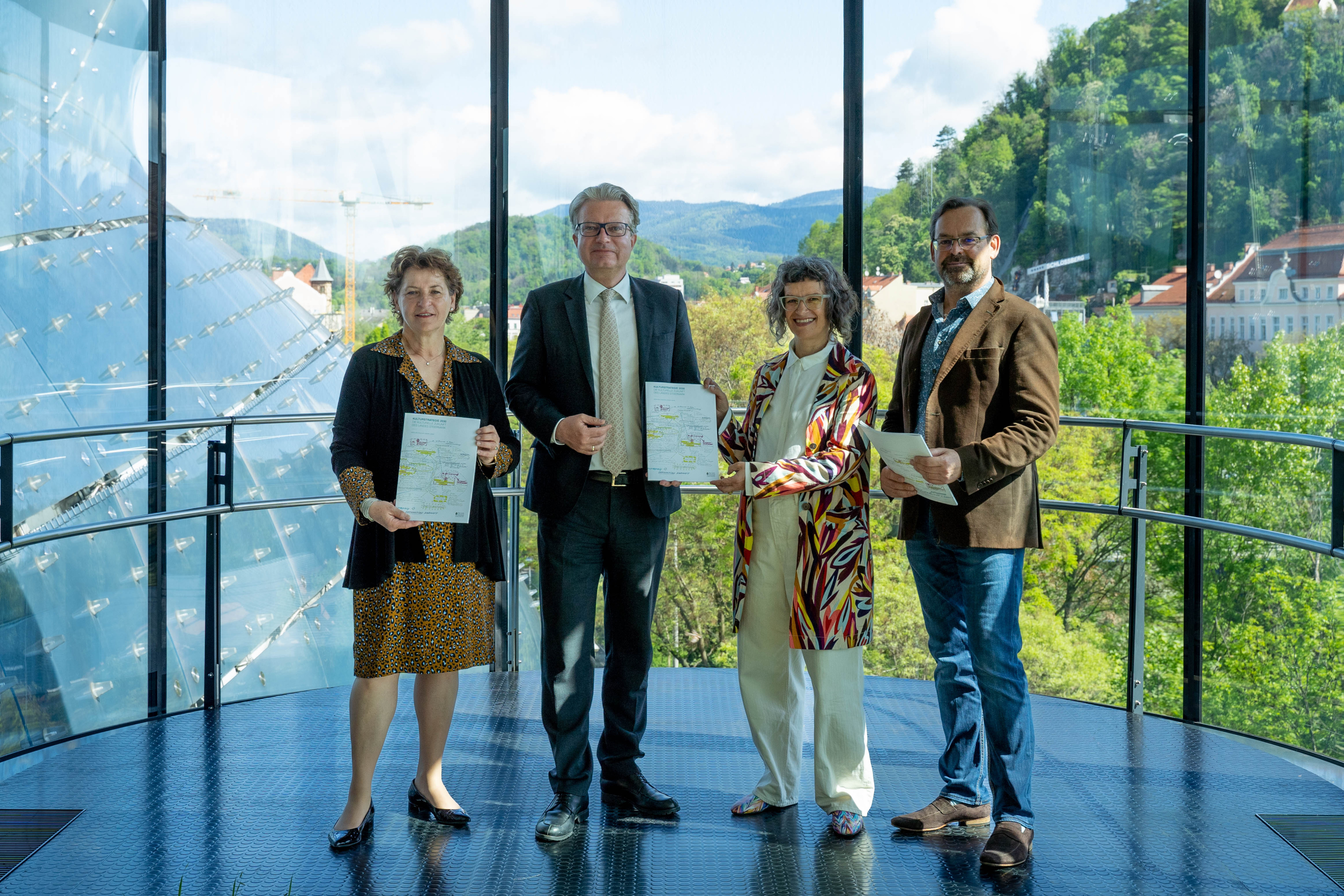 LR Ursula Lackner, LH Christopher Drexler, Heidrun Primas, Werner Schrempf