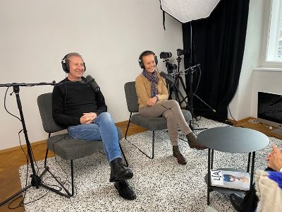 Markus Kostajnsek und Monika Primas im Gespräch